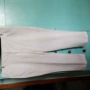 So slimming Chico's crop cuffed pants size 3 in white